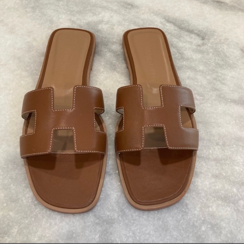 Kaitlyn Pan Leather Women's Sandals
